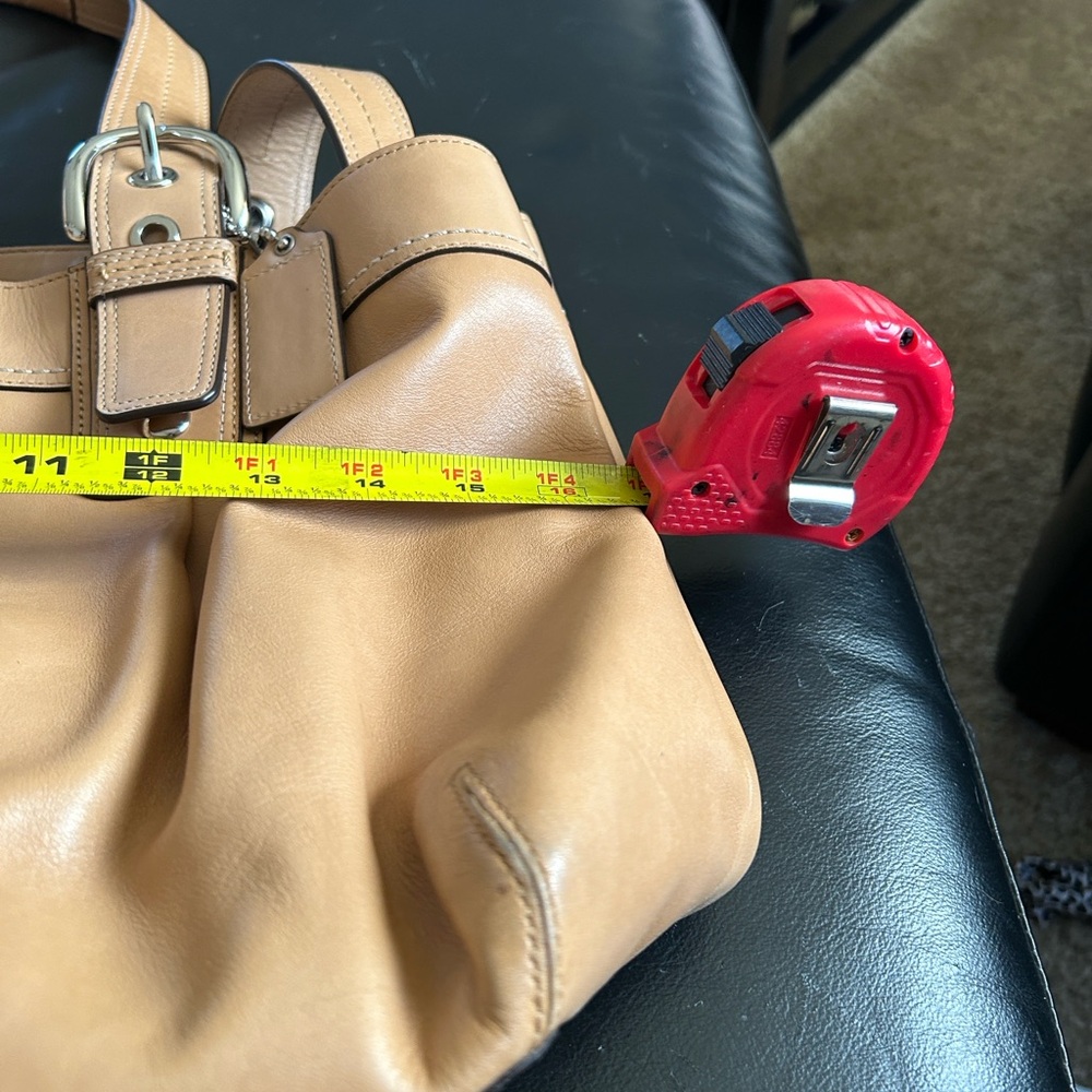 Coach Tan Leather Shoulder Bag - Picture 3 of 5